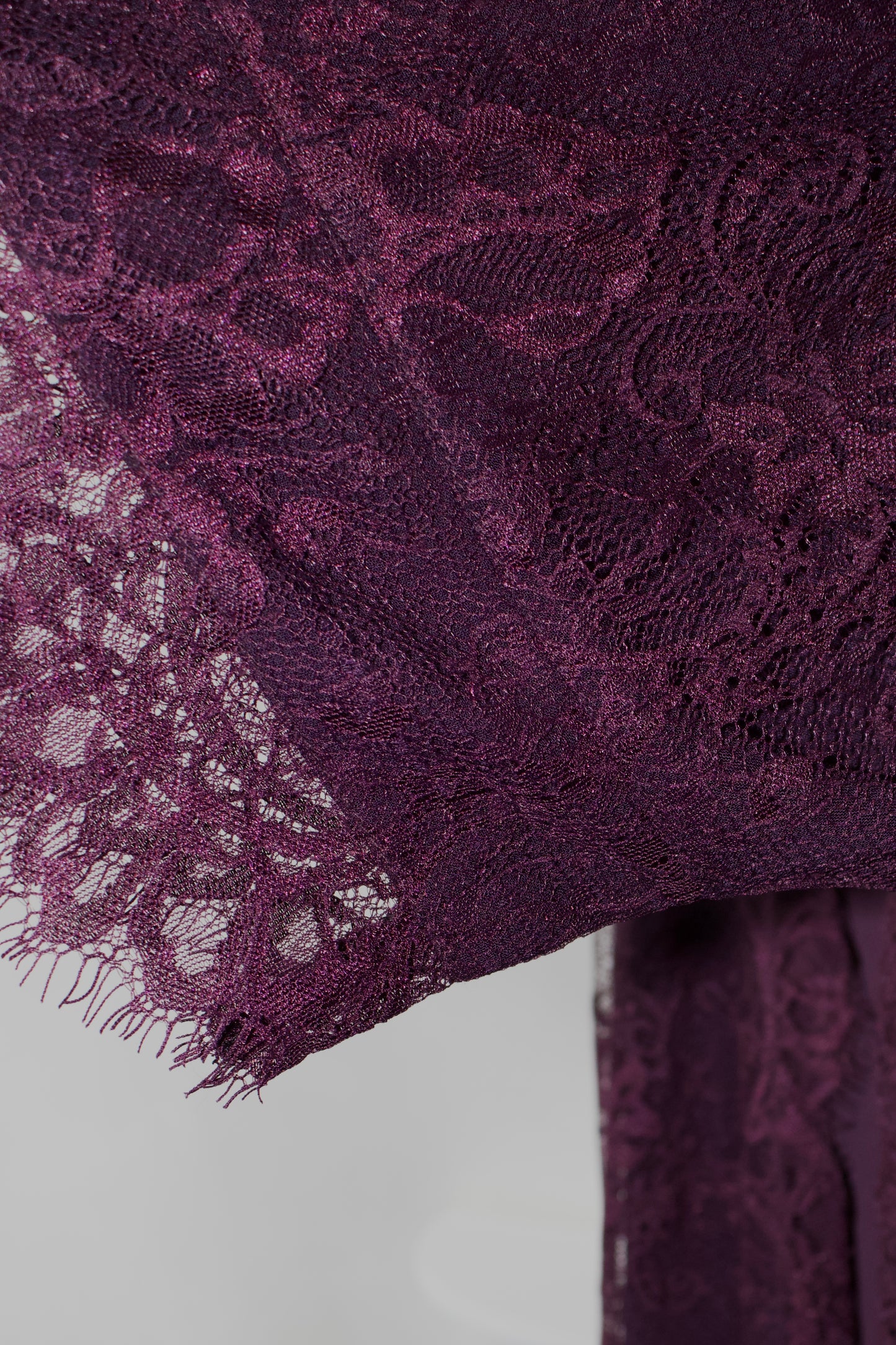 Plum Full Lace Abaya
