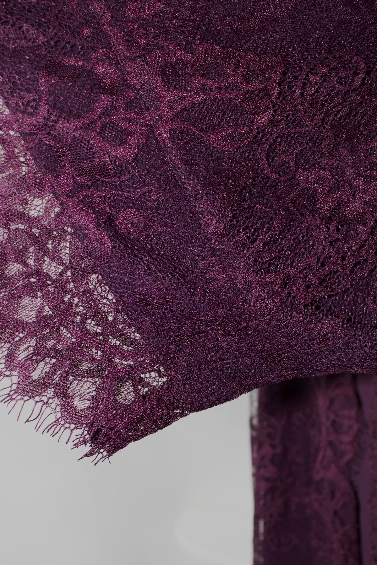 Plum Full Lace Abaya