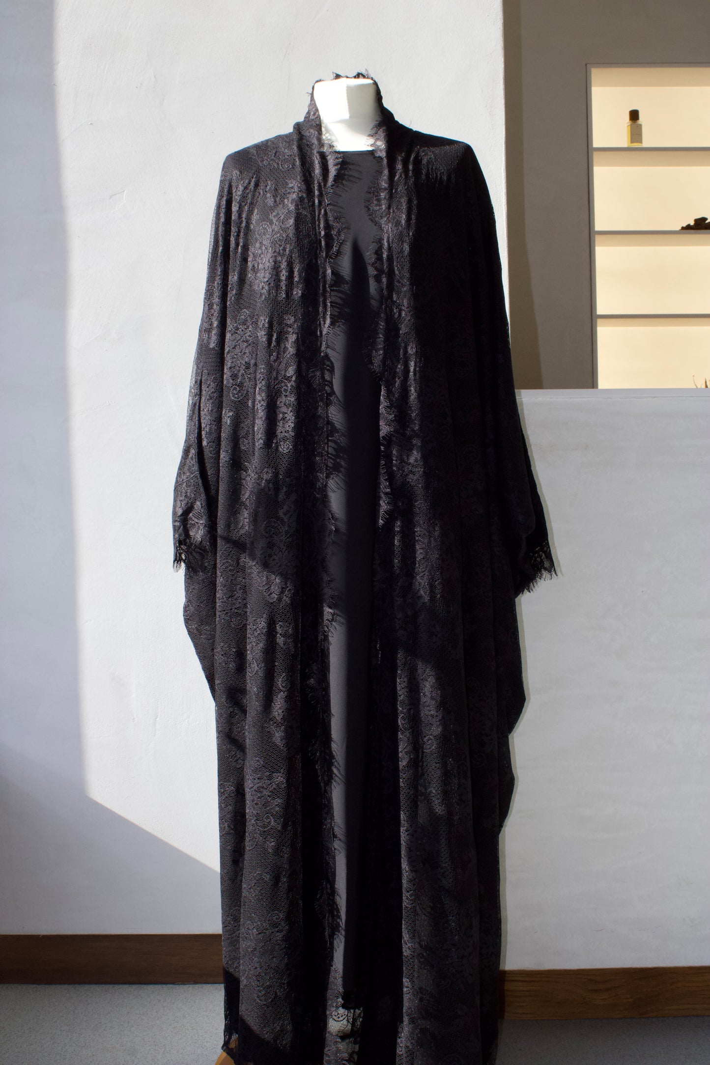 Midnight Full Lace Abaya