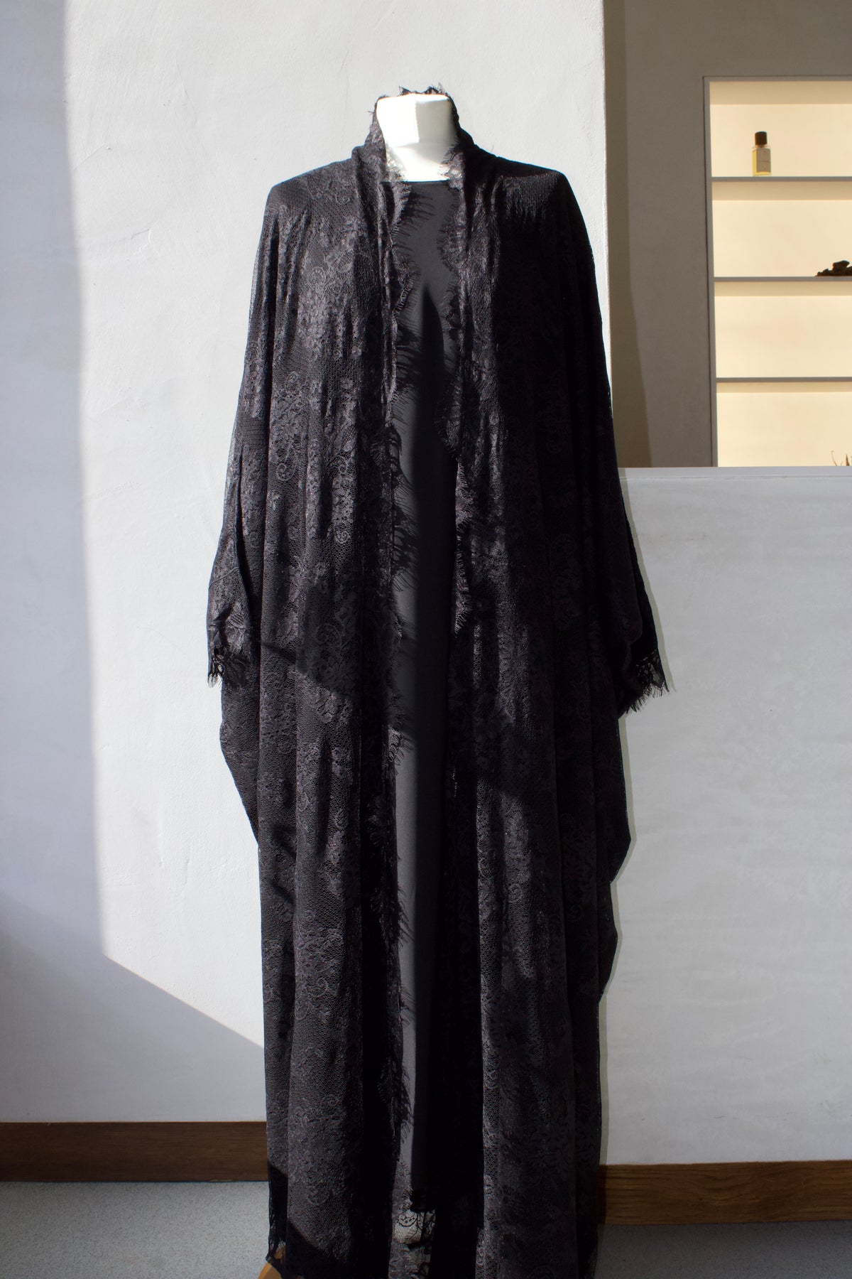 Midnight Full Lace Abaya